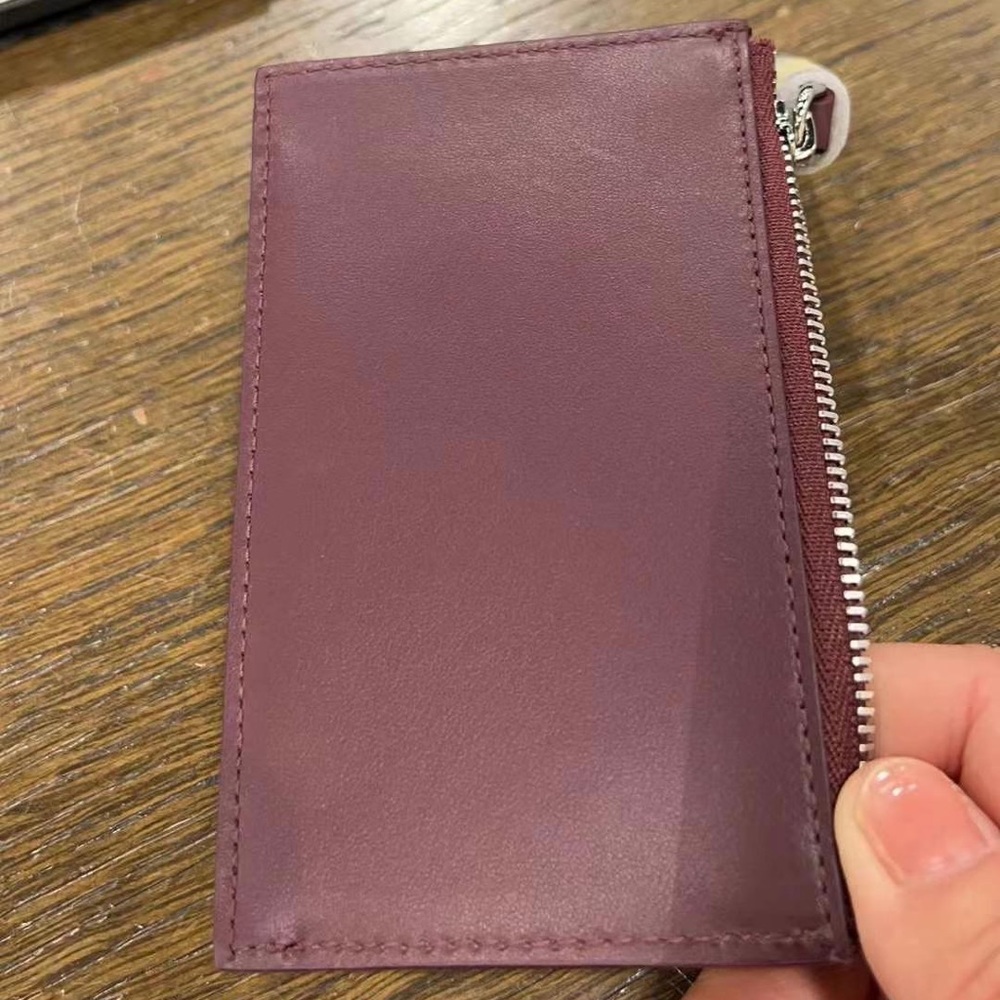 Authentic unsex Burberry small cardcase zipped pouch $310+ tax - Picture 2 of 3